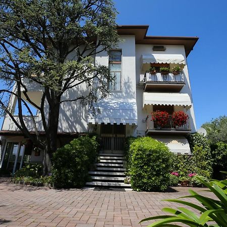 Casa Ginev Room & Apartments Bardolino Exterior photo